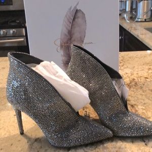 Rhine stone boots new.